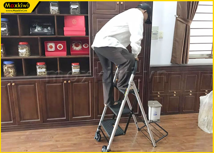 Thang xếp kết hợp xe đẩy đa năng